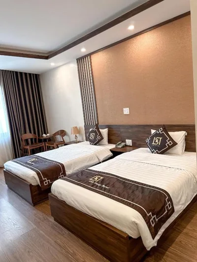 Linh Trang Hạ Long Hotel – Photos 9